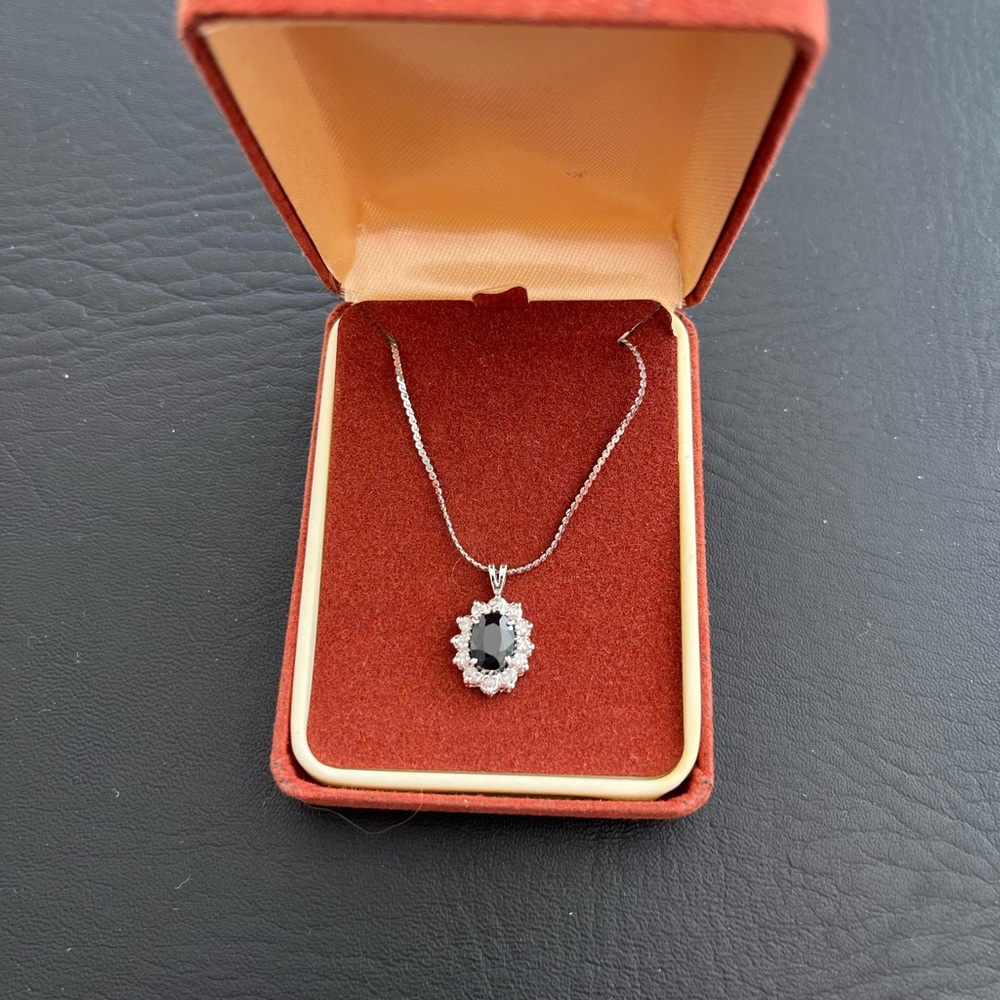 Beautiful dark blue gem and rhinestone necklace!